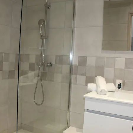 2p, 4 Couchages, Climatise Avec Parking A - Fr-1-252a-30 Apartment